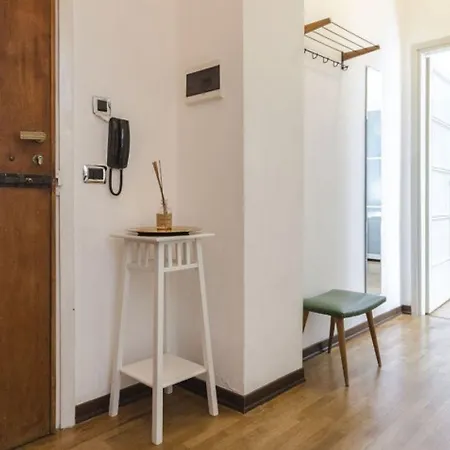 Апартаменты Inner Bo, Terrazzino Vista Tetti In Centro Storico