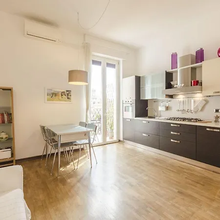 Inner Bo, Terrazzino Vista Tetti In Centro Storico Bolonya