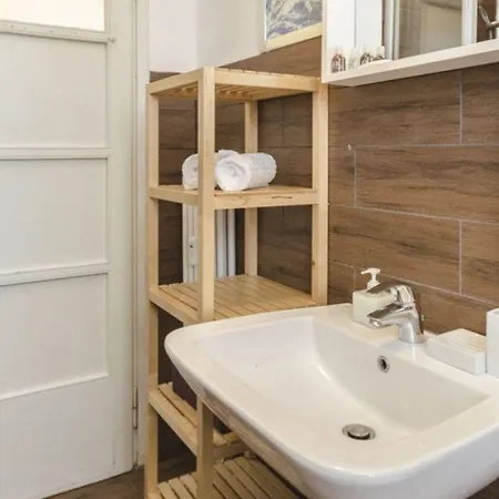 Inner Bo, Terrazzino Vista Tetti In Centro Storico * Bologna