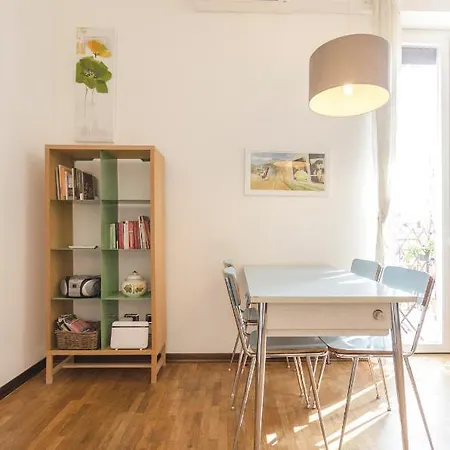 Inner Bo, Terrazzino Vista Tetti In Centro Storico * Болонья