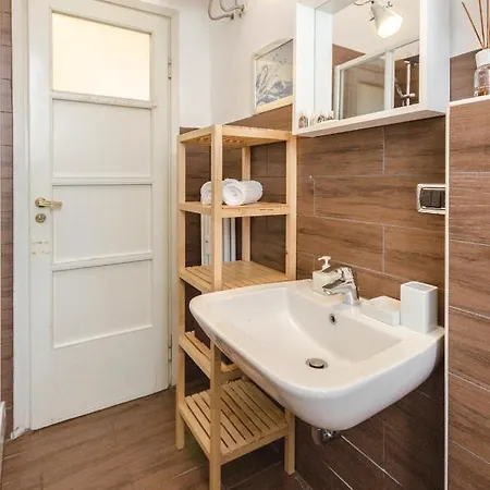 Inner Bo, Terrazzino Vista Tetti In Centro Storico Apartment