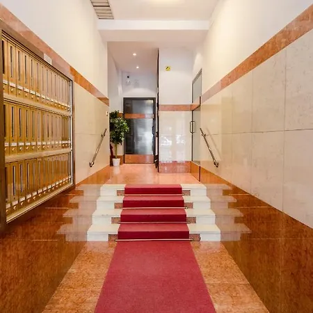 Inner Bo, Terrazzino Vista Tetti In Centro Storico Апартаменты