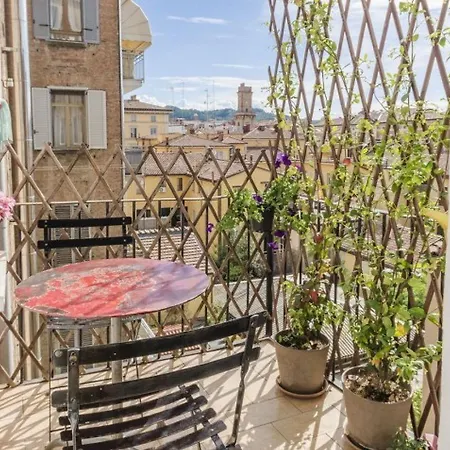 Inner Bo, Terrazzino Vista Tetti In Centro Storico * Boloňa